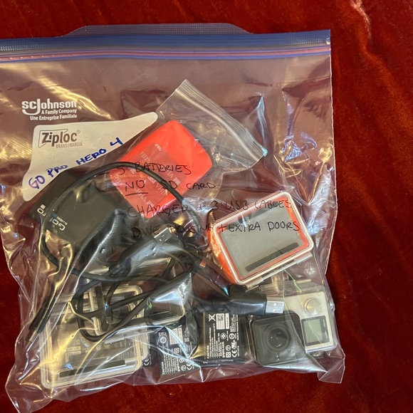 GoPro Hero4 Bundle with Accessories - Picture 2 of 16